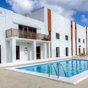 Sensi 2*, Marsaskala Malte